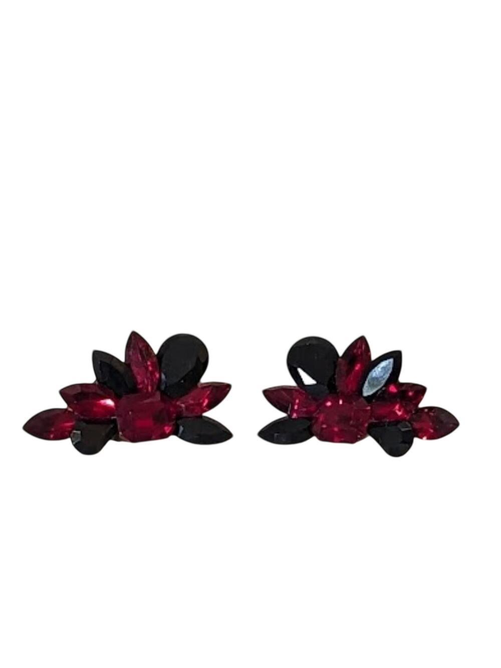 1980s Vintage Red/Pink and Black Glass Crystal Clip on Earrings on Original Card